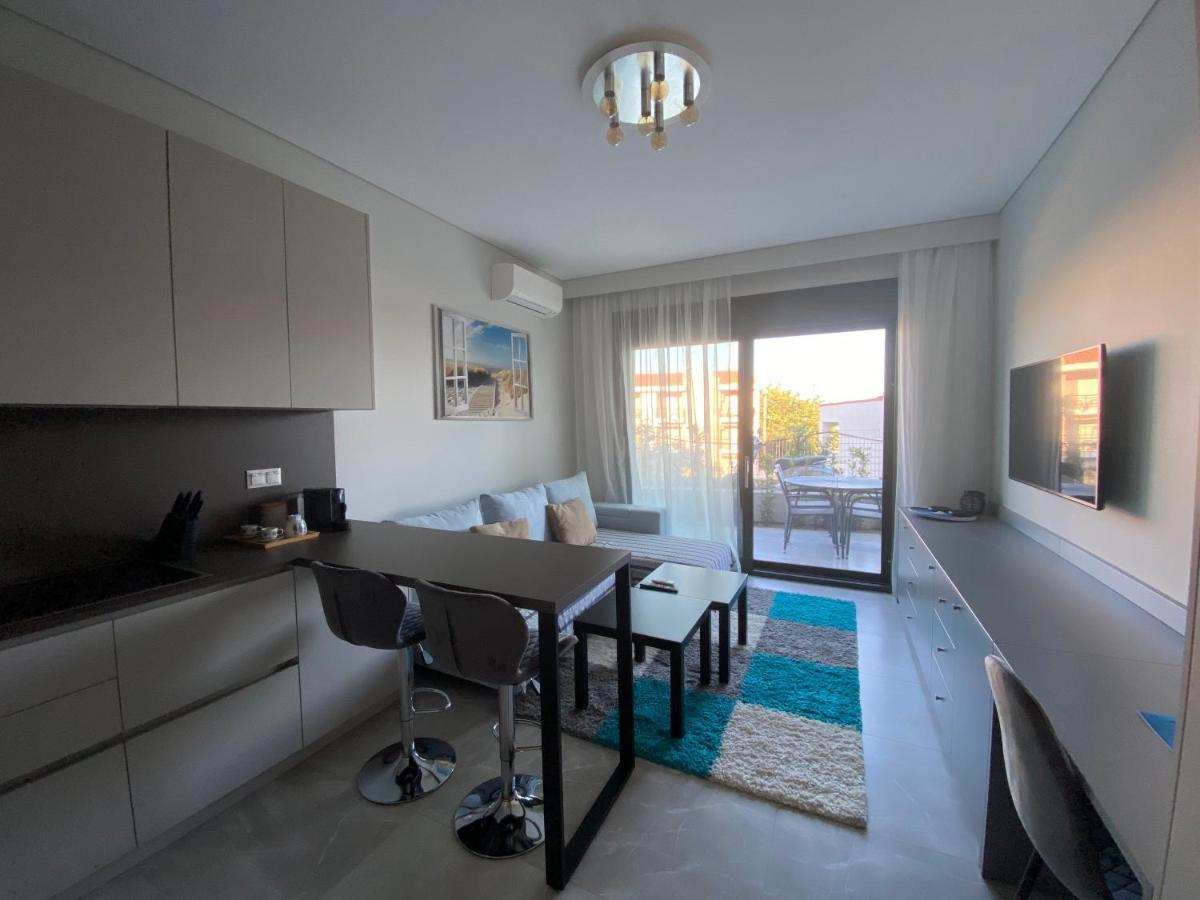 Olea Luxury Apartments Nikiti  Ngoại thất bức ảnh